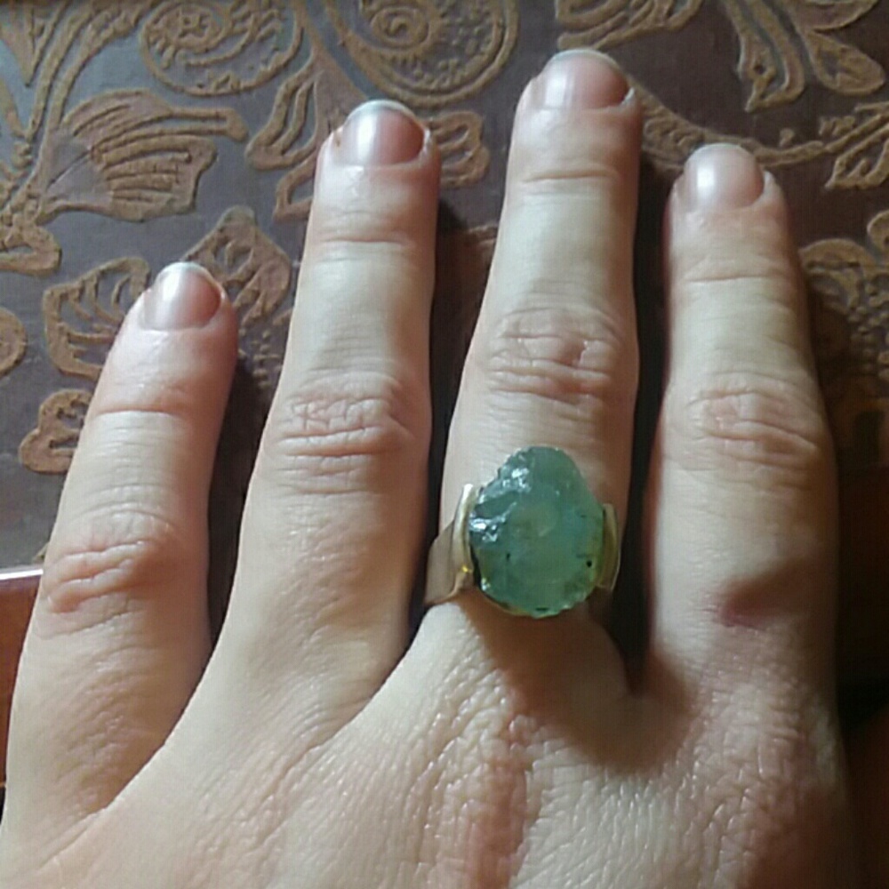 Rough aquamarine ring